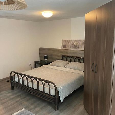 Apartamento Haus Alpenhof Wassen Exterior foto
